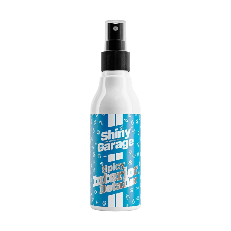 SHINY GARAGE Christmas Spicy IQD 150ML Do szybkiego odświeżania wewnętrznych elementów plastikowych, gumowych